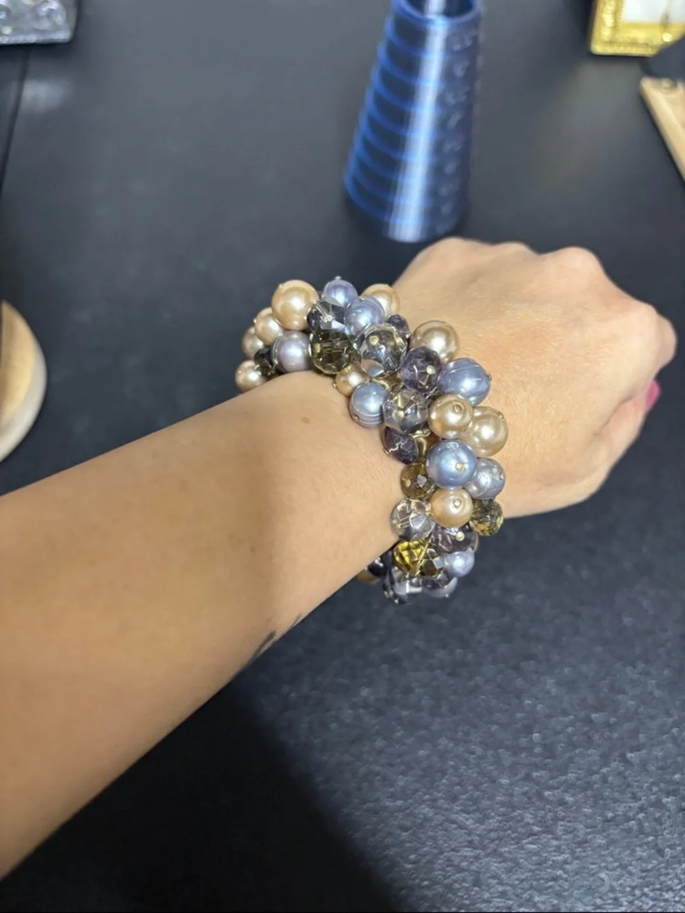 Stella & Dot Faux Pearl Crystal Cluster Black Gold Grey Elegant Stretch Bracelet